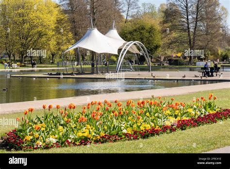 Bandstand Uk Park Hi Res Stock Photography And Images Alamy