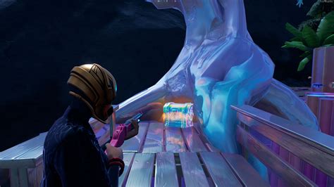 Fortnite How To Search A Chest In Lustrous Lagoon And Rave Cave