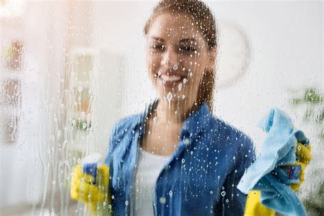 Glass Cleaning Tips and Tricks | RCH Professional Cleaning