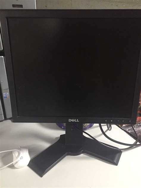 Monitor Ecrã De Computador Dell Nogueira Fraião E Lamaçães • Olx Portugal