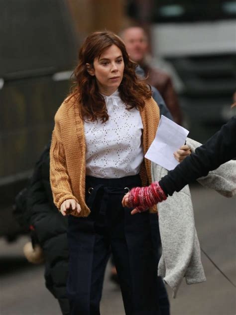 Anna Friel – Filming ‘Butterfly’ in Manchester City – GotCeleb