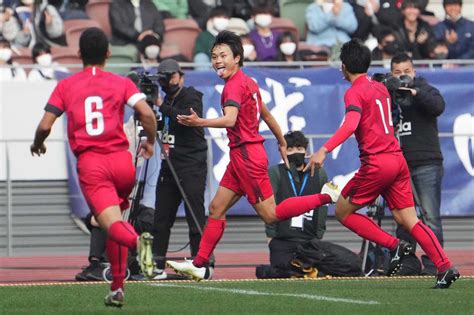 6番目の画像 【写真一覧】決勝、岡山学芸館対東山のプレーフォト＆歓喜のショット（写真 小山真司） サッカーマガジンweb