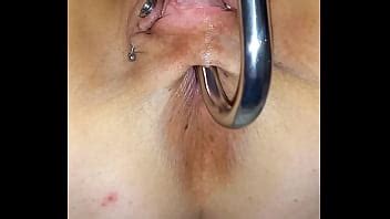 Suspensión amateur SideShow con prolapso de coño rosado con gancho anal XVIDEOS
