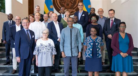 Perezida Kagame Yakiriye Intumwa Za Bpn Rwanda