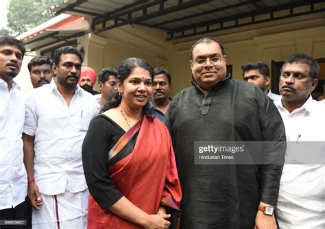 Kanimozhi Celebrates With Her Husband G Aravindan After She Was News