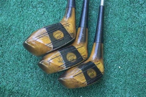 Golden Bear Golf Clubs Set