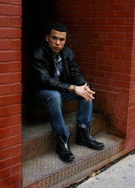 chris gq perry net worth