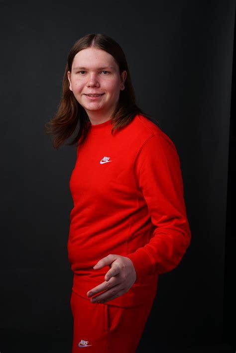 I'm at a photo shoot. | Alexander Tokarev | Flickr