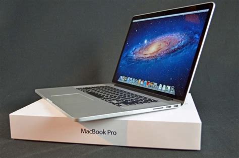 Macbook Pro Early Intel I Ghz Gb Ssd A Iris Kn