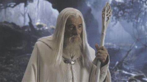 Le Baton De Gandalf Le Blanc Dans Le Seigneur Des Anneaux Spotern