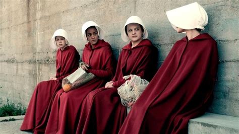 The Handmaid S Tale Vai Ganhar Quarta Temporada