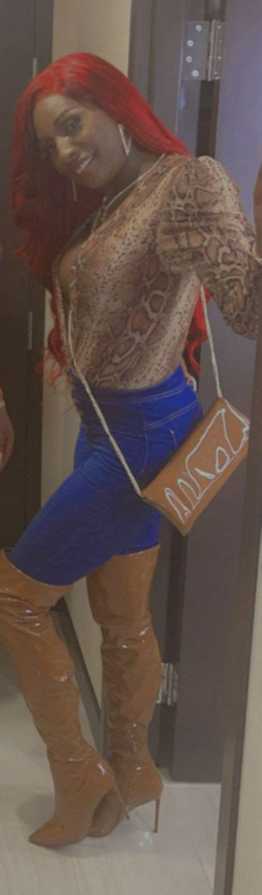 TS Barbie South Shemale Escort In Richmond VA HOT