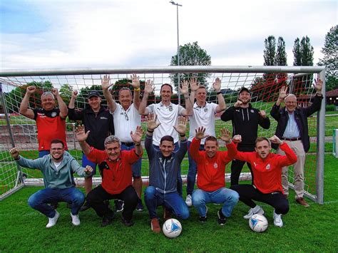 Salem Sipplingen Fans Förderverein und Trainer sind beim Fußball