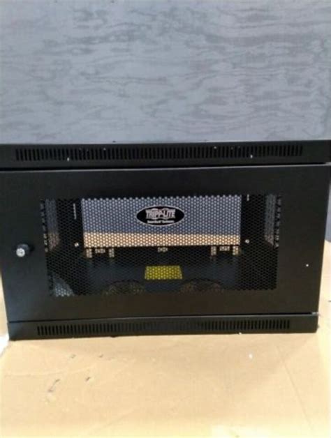 Tripp Lite Srw6u 6u Wall Mount Rack Enclosure Server Cabinet Black Ebay