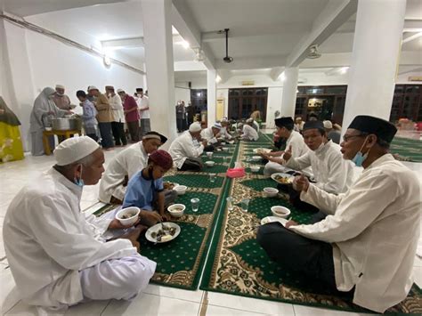 Silaturahmi Dan Buka Puasa Bersama Pengurus Dan Jamaah Masjid Jami As