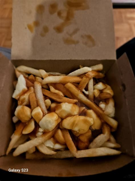 Mcdonald's poutine? : r/poutine