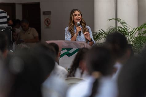 Gobernadora Elvia Milena Sanjuan firmó convenio con la Diócesis de