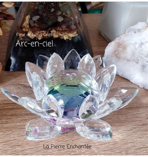 Fleur De Lotus En Cristal Arc En Ciel