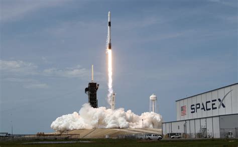 Spacex Crew Dragon Delivers Two Nasa Astronauts To International Space