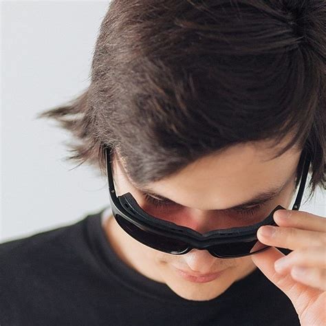 Photophobia Glasses: Easy Light Sensitivity Relief | Light sensitivity ...