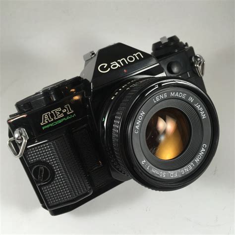 CANON AE 1 BLACK PROGRAM