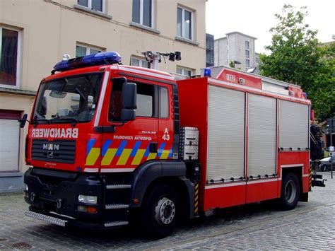 Man Tga Der Brandweer Antwerpen Fahrzeugbilder De