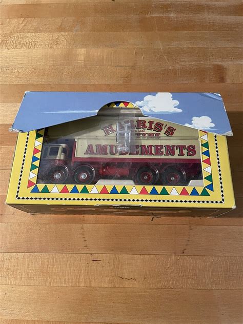 NOS Corgi CC10303 HARRIS S Old TYME FAIRGROUND ATTRACTIONS 1 50 AEC