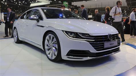 VW Arteon can now be ordered in Germany