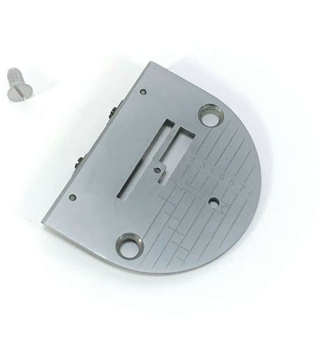 Singer 221 Featherweight Sewing Machine Satin Graduated Throat Needle Plate Simanco 45940 White ...