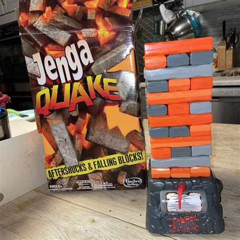 Jenga Quake Game Hasbro Earthquake Shaking Vibrating Tested Works