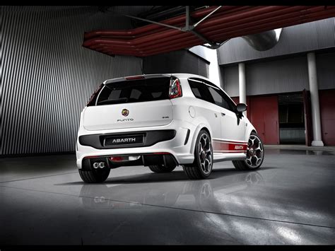 Abarth Punto Evo Wallpapers