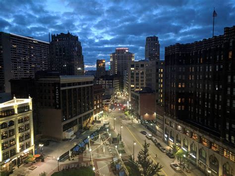 Evening over Capitol Park : r/Detroit