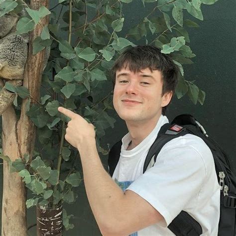 Alec Benjamin Icons Singer Alec Benjamin Aesthetic Icon Music People