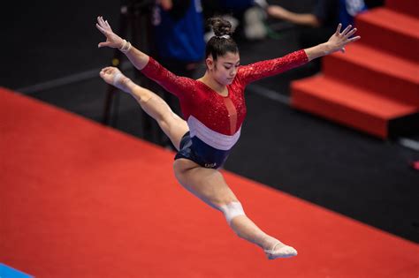 Kayla Dicello's Instagram, Twitter & Facebook on IDCrawl