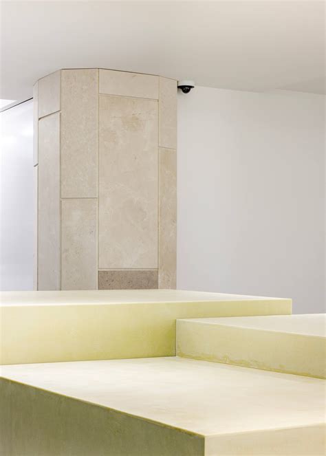 STUDIO UNRAVEL(스튜디오언라벨)