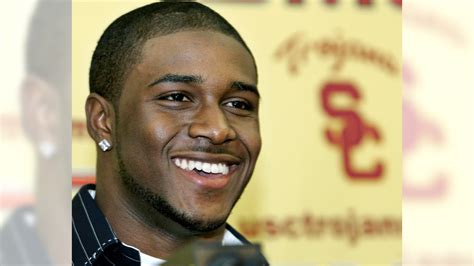 Usc Welcomes Reggie Bush Back Into Fold After 10 Year Disassociation Daily Bulletin