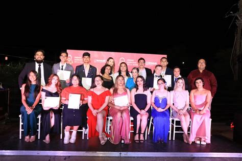 ENTREGA ALCALDE PREMIO MUNICIPAL DE LA JUVENTUD Gobierno Municipal De