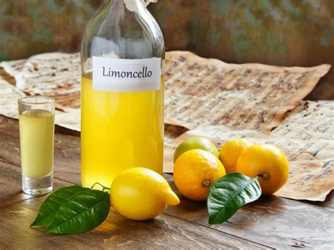 Ricetta Del Limoncello Fatto In Casa Fatti Per Te Italiani