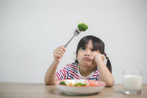 Nutrition Saines Habitudes Alimentaires Pour Le Concept Des Enfants