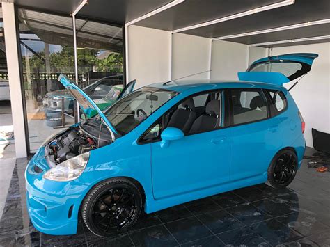 Hi Unofficial Honda Fit Forums