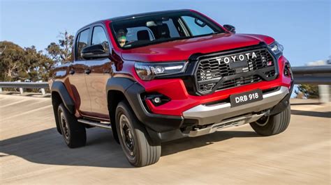 Difícil de capotar Nova e brutal Hilux GR é apresentada pela Toyota