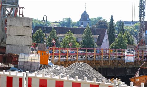 Zu Warm Betonierung Der Brücke Verzögert Sich Weiter