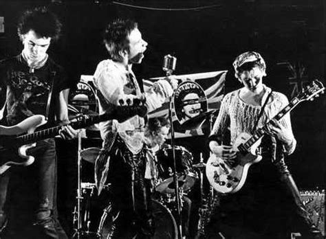 Yosuke Blog Biografi Sex Pistols Band Punk Rock Yang Terkenal Urakan