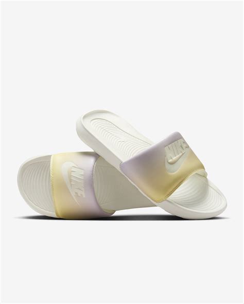 Nike Victori One Womens Print Slides Nike Nl