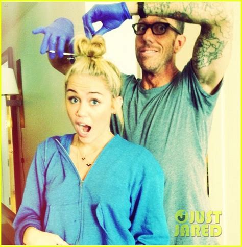 Full Sized Photo of miley cyrus haircut 04 | Photo 2701406 | Just Jared