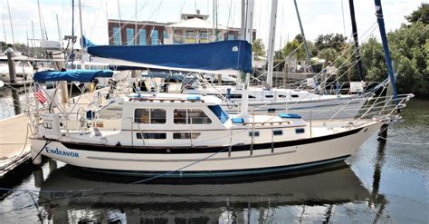 1995 Pacific Seacraft 32 Ft Pilothouse 32 Endeavor