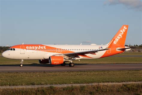 Easyjet Europe Airbus A Oe Izo Arn Anders Nilsson Flickr