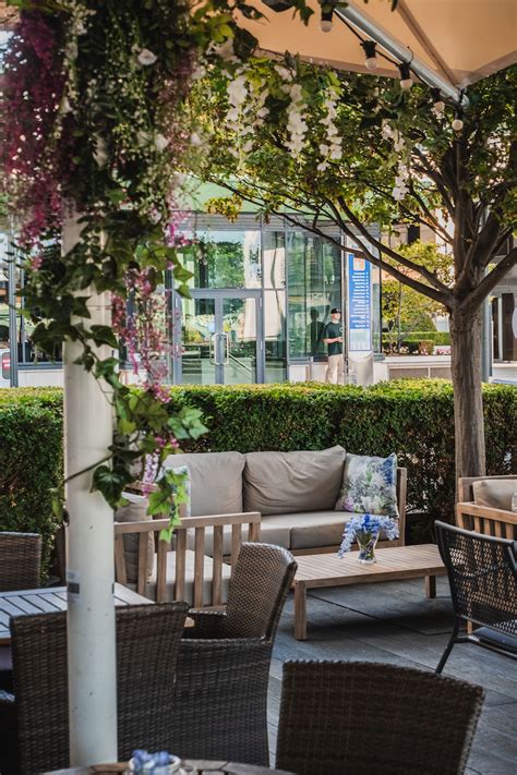 Riverside Terrace - Waterside Imperial Wharf