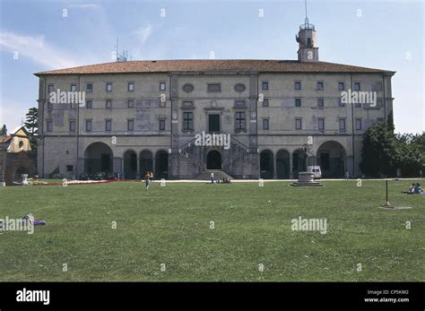 Friuli-Venezia Giulia - Udine. Castle Stock Photo - Alamy