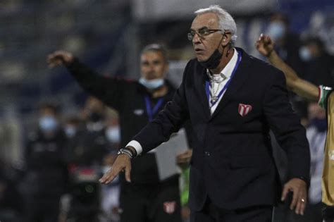 Universitario ¿jorge Fossati Aceptará Ser El Nuevo Técnico De Los Cremas Noticias Agencia